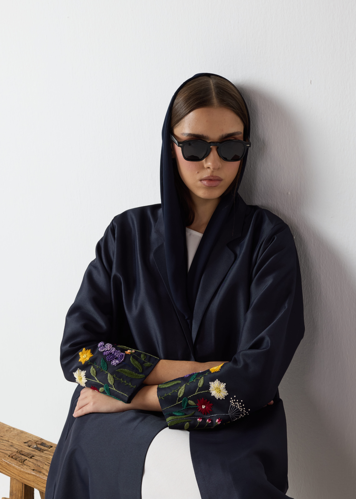 Embroidered Sleeve Abaya - Navy Blue