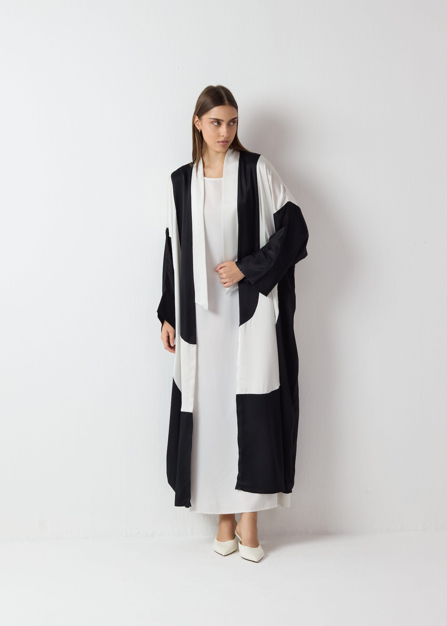 Black and white Elegance